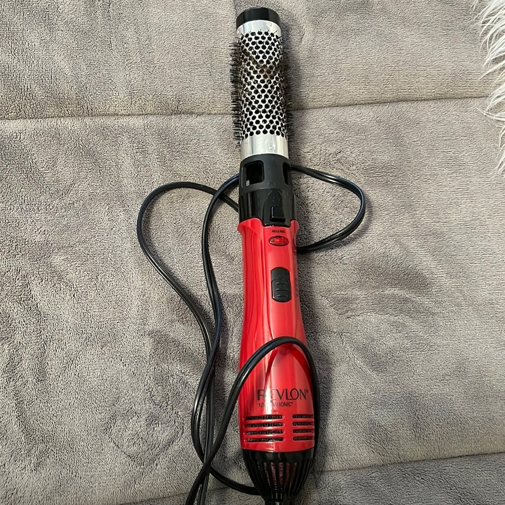 Revlon Brush Blow Dryer
